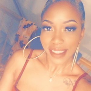 Meet your Posher, Tiy